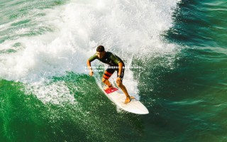 杏彩体育官网-巴尔特拉盛赞安东尼，融合内马尔天赋与C罗心态的足坛新锐